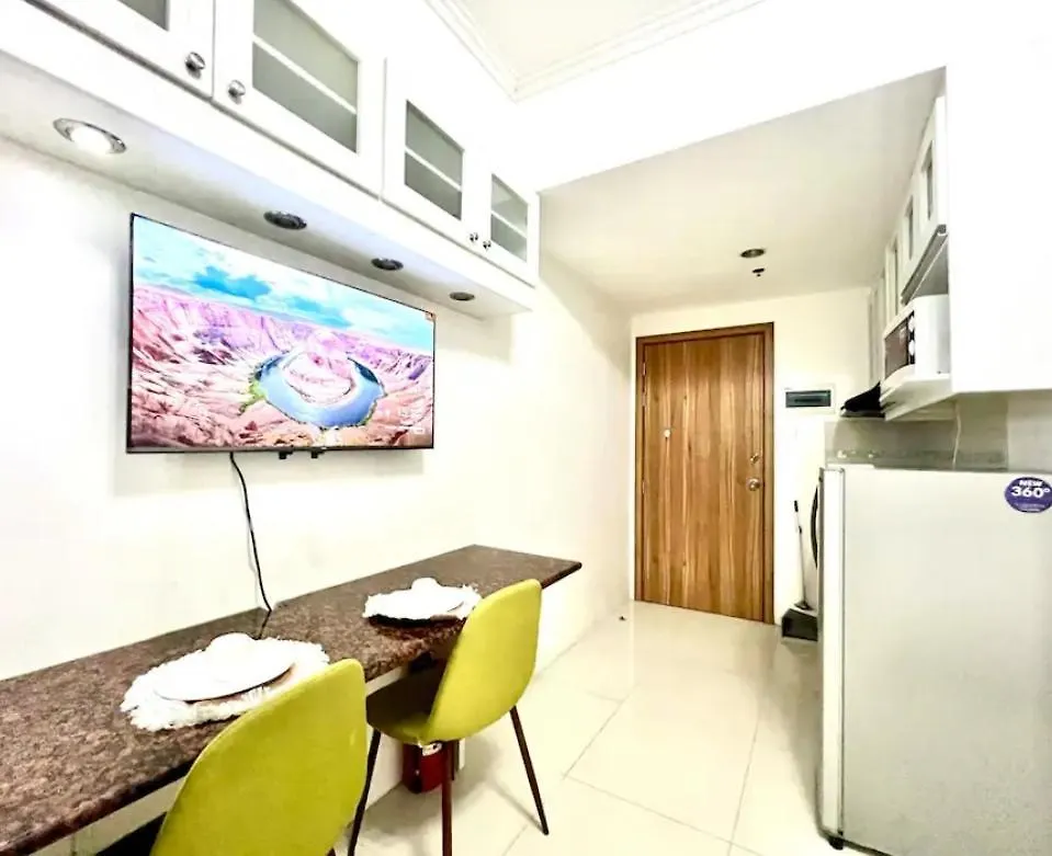 Grand Riviera Suites Studio By Mrsayla Philippines